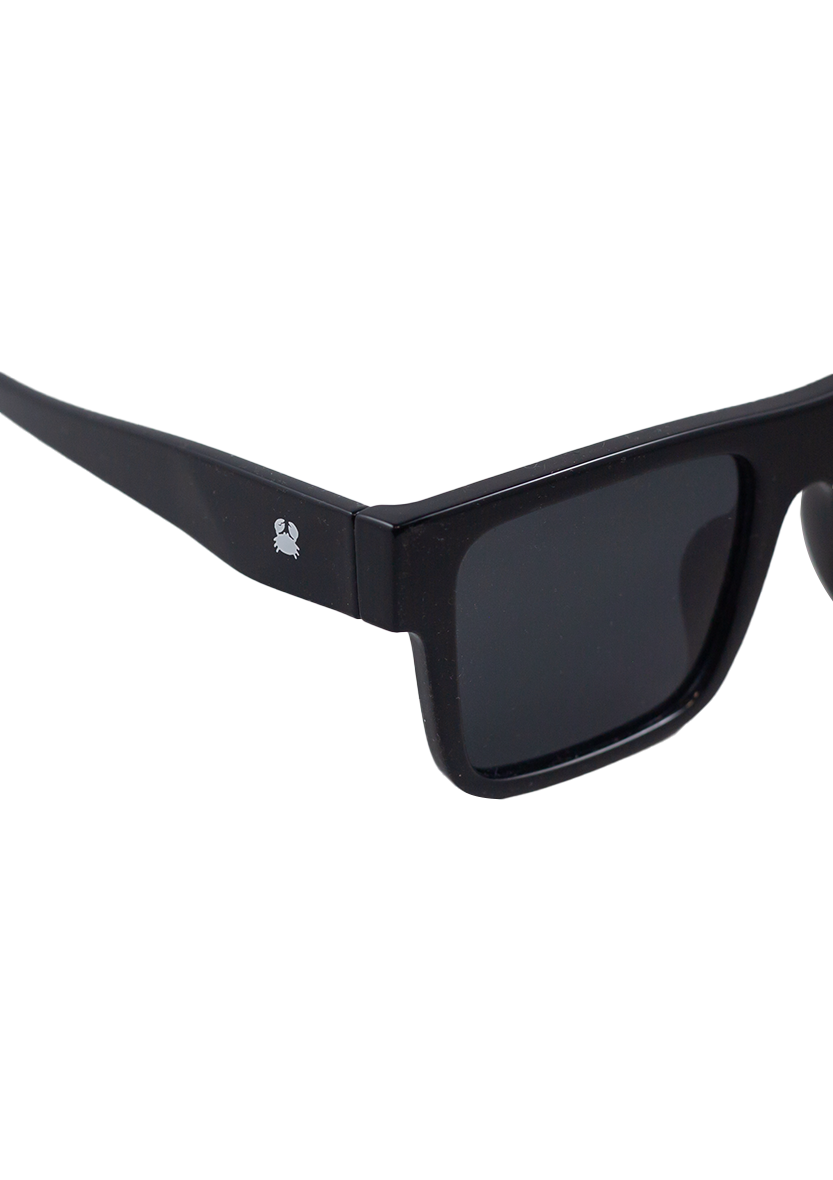 Eco-friendly Sunglasses URANIA SHINY BLACK MODEL Oceanides Eyewear